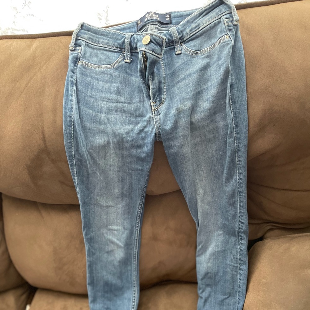 Size 5R hollister jeans